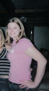 Picture from late 2003, during my freshman year at college. I had already started to put weight back on... I probably weigh 200 in this pic? Just a guess! Geez, I still don't think I look bad?